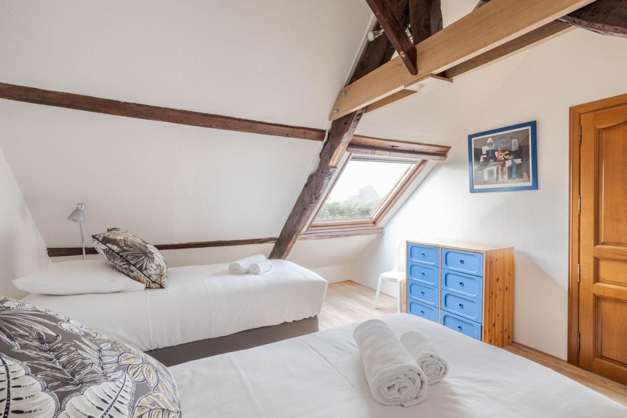 La Longere Du Tertre - Charmante Longere De 400M2 Proche Plage Cancale Zewnętrze zdjęcie